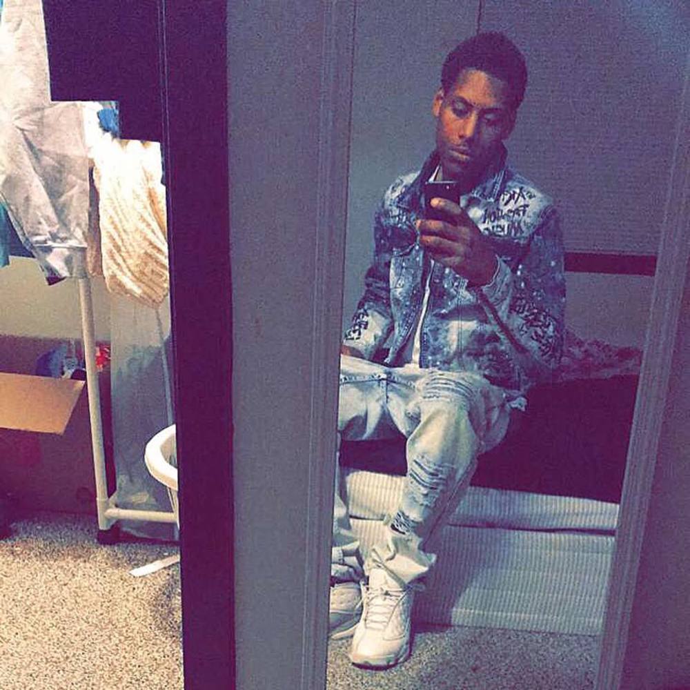 Meet your Posher, Deedjay